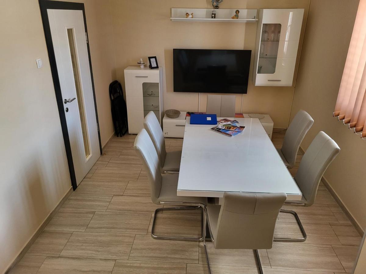 Apartment Leonardo Vrsi Kültér fotó